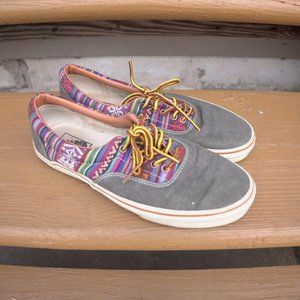 Vans Low-top Aztec Print Size 10
